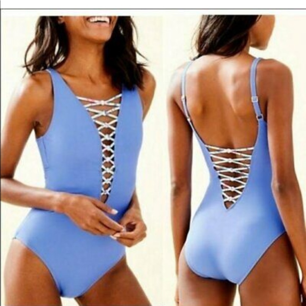 NWT Lilly Pulitzer Isle Lattice One Piece in Blue Haven Size 12